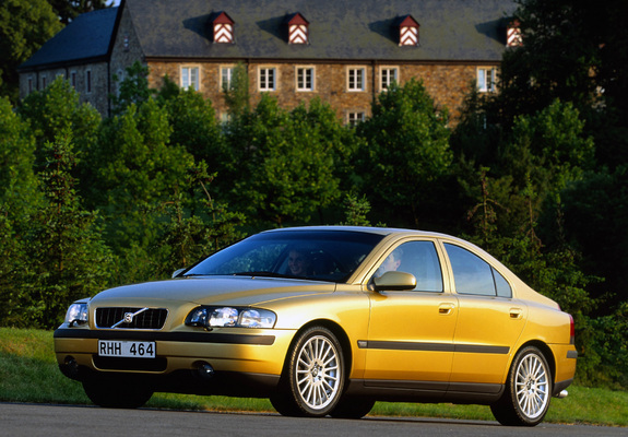 Images of Volvo S60 2000–04