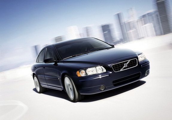 Pictures of Volvo S60 2004–07