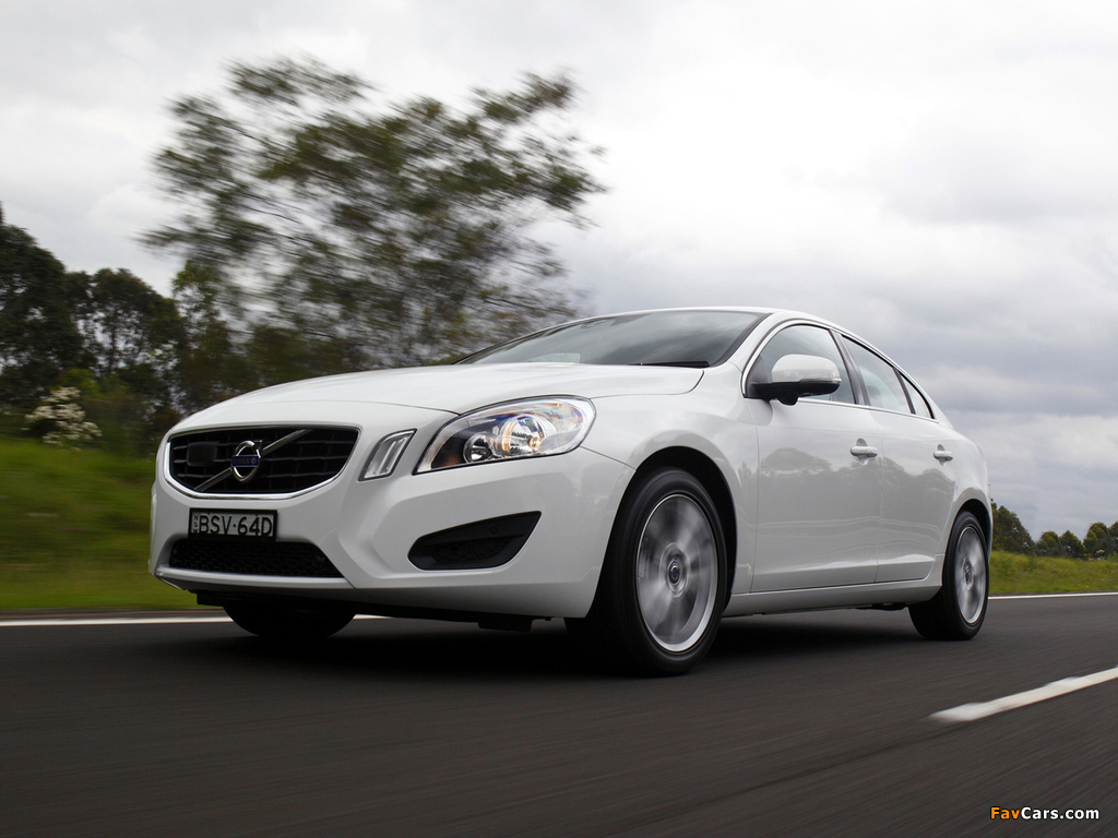 Pictures of Volvo S60 D5 AWD AU-spec 2010 (1024 x 768)