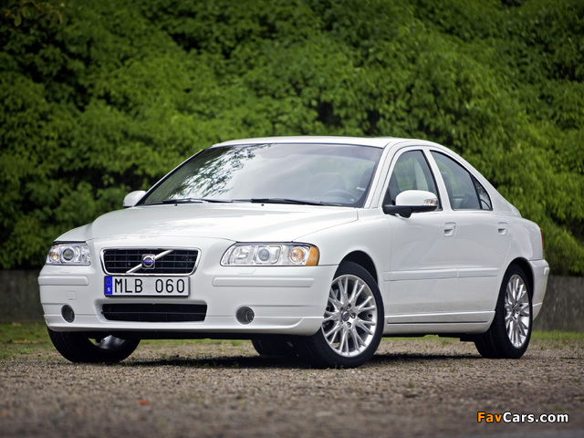 Volvo S60 T5 2008–09 images (640 x 480)