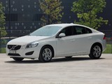 Volvo S60 D3 2010 images