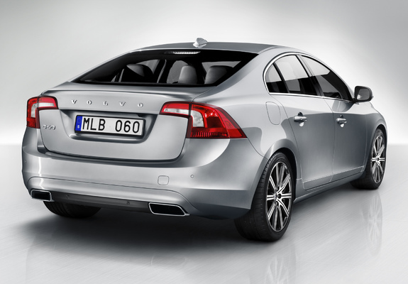 Volvo S60 2013 pictures