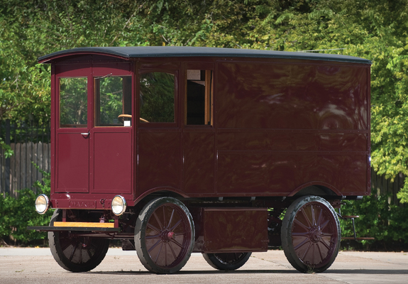 Pictures of Walker Electric Model 15 Delivery Truck 1909
