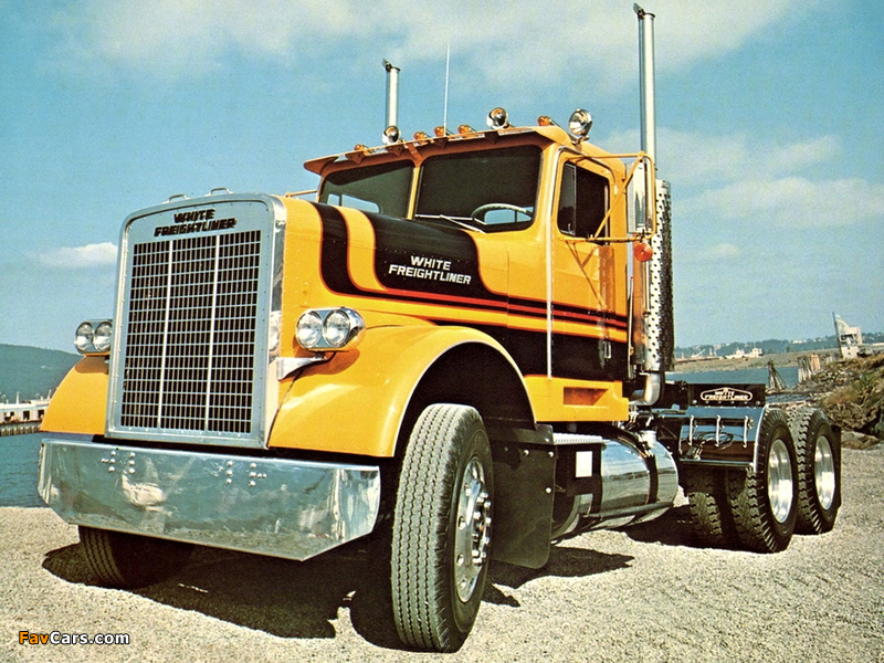 Photos of White-Freightliner Conventional 1975 (800 x 600)