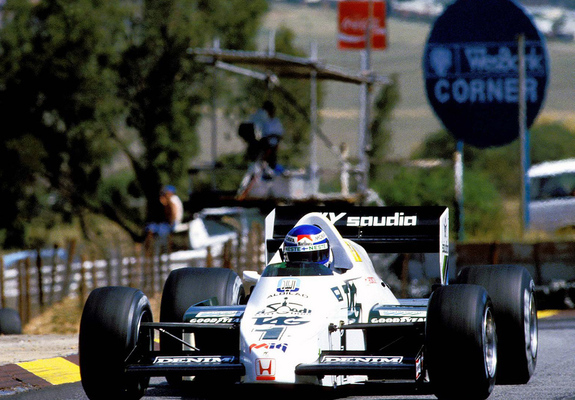 Photos of Williams FW09 1983–84